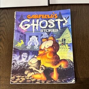Vintage 1992 Garfield's Ghost Stories Comic Book Paperback Comic Story